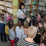 Odwiedziny dzieci z Przedszkola w filii na ul. 11 Listopada