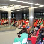 Uczestnicy II Chełmskich Targów Książki w bibliotece podczas spotkania z Anną Seniuk