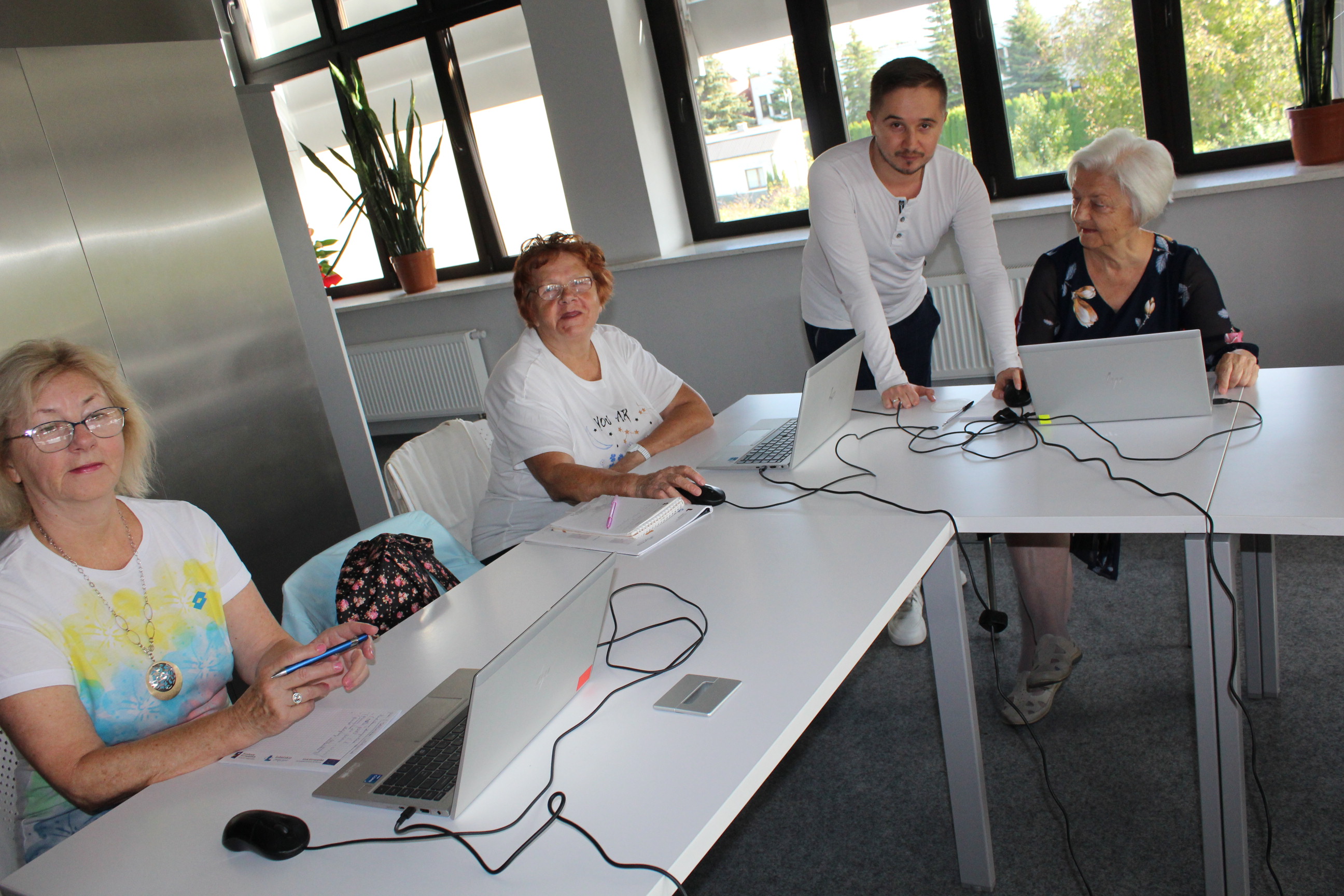 Zajęcia cybersenior w bibliotece