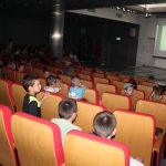 Wakacje w bibliotece- projekcja filmowa