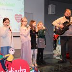 Uczestnicy WOŚP-owego Dnia Dziecka