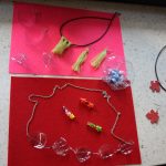 Biżuteria wykonana z materiałów z recyklingu