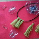 Biżuteria wykonana z materiałów z recyklingu