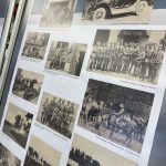 Wystawa ilustracji w galerii małej biblioteki