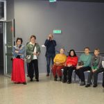 Uczestnicy wernisażu prac Adama Puławskiego