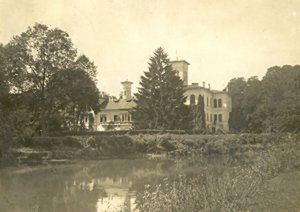 Pałac Orsettich w Świerżach przed wojną.